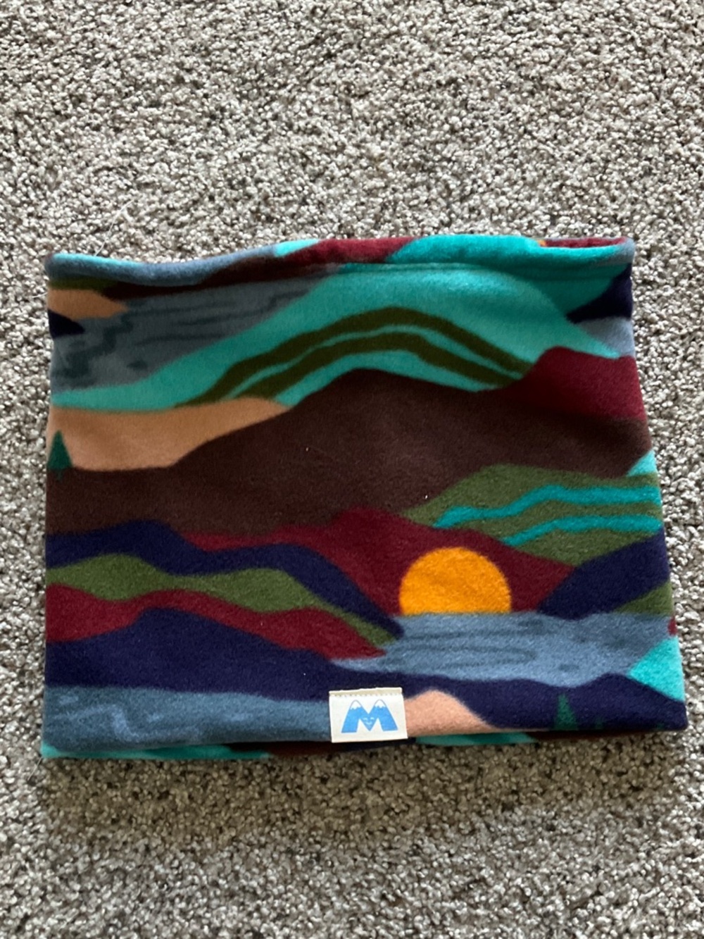 Mabzthreads Sunset Hat Gaiter - Picture 3 of 3